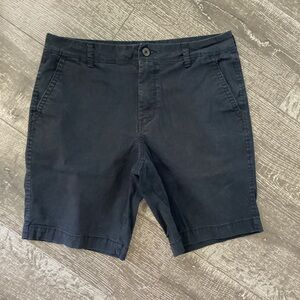 Aeropostale men’s Black Flat Front Shorts